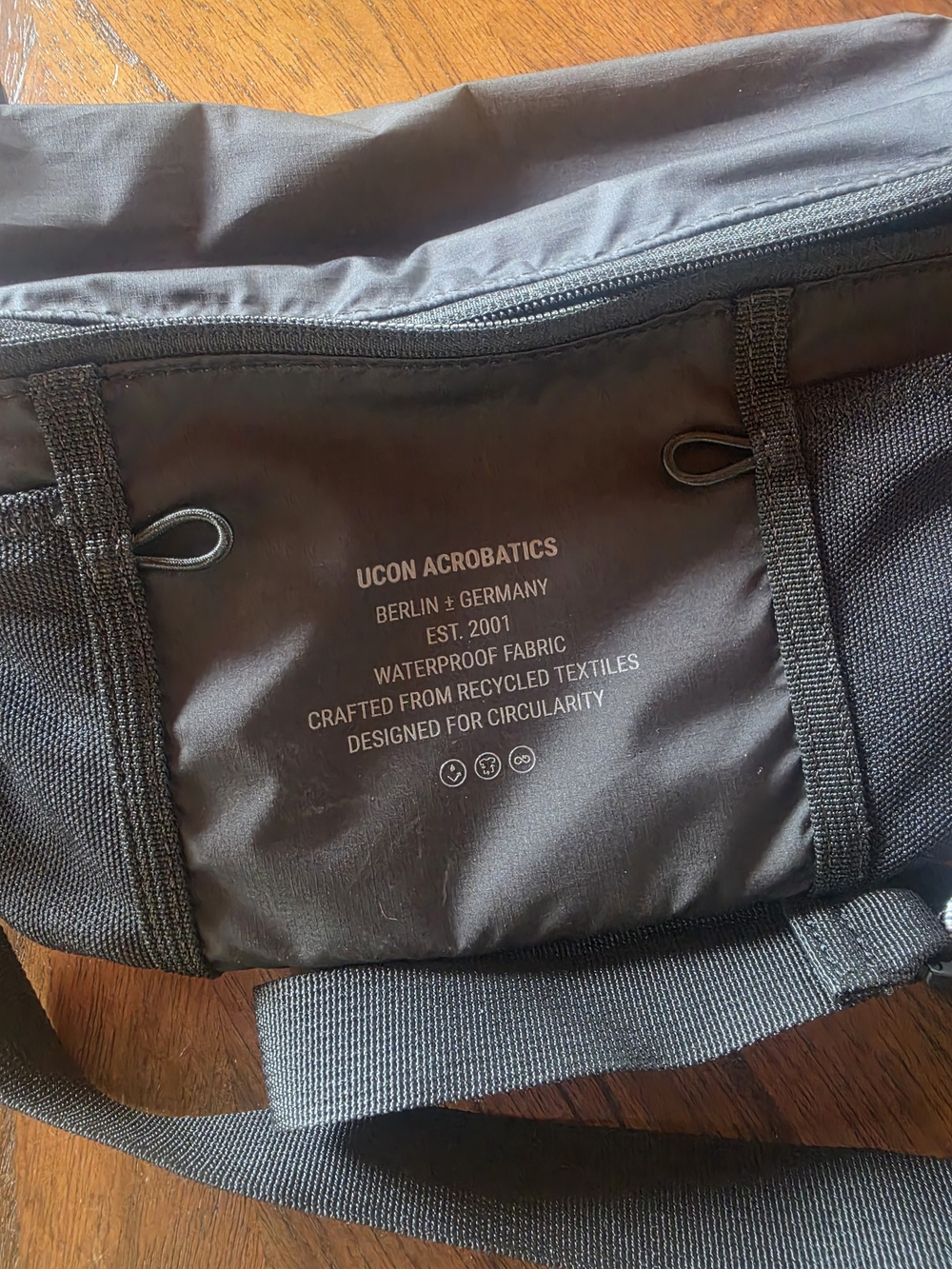Ucon Acrobatics Berlin Germany Black Waterproof Crossbody Sling Shoulder Bag